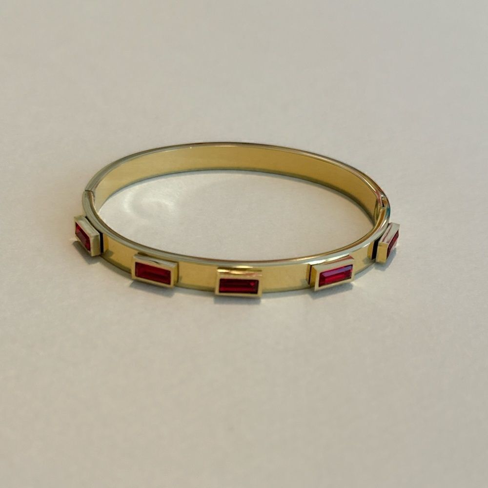 Red crystal bangle M811 - Picture 2 of 5
